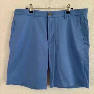 Vineyard Vines blue breaker shorts size 35